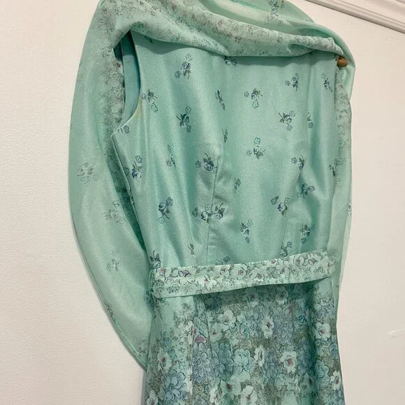 Vintage FRANCIS GALE 70s Aquamarine Floral Print Cape Dress - Size S/M - Picture 8 of 16